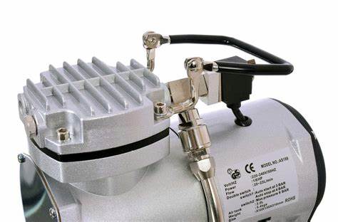 Airbrush Kompressor AS189A Flüsterkompressor 3 Liter Airbrush Kompressor AS189A Flüsterkompressor 3 Liter